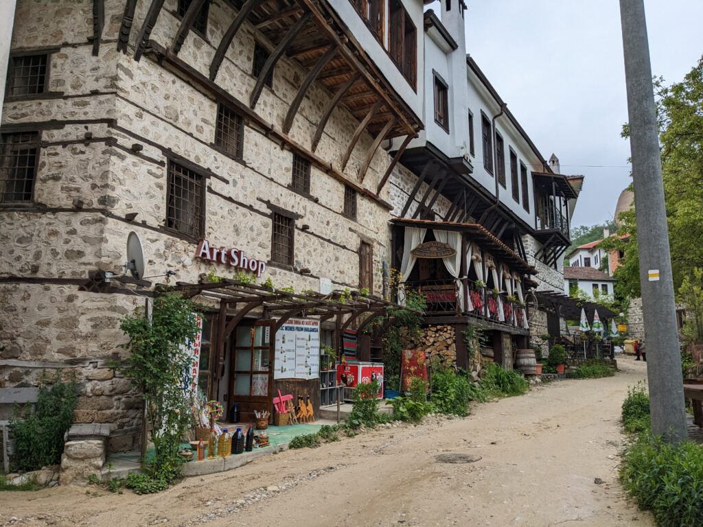 メルニックの土産物屋の建物