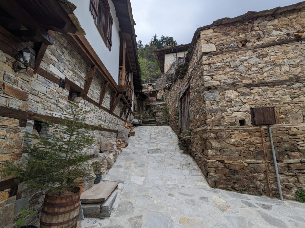 レシュテンの街並み家と壁