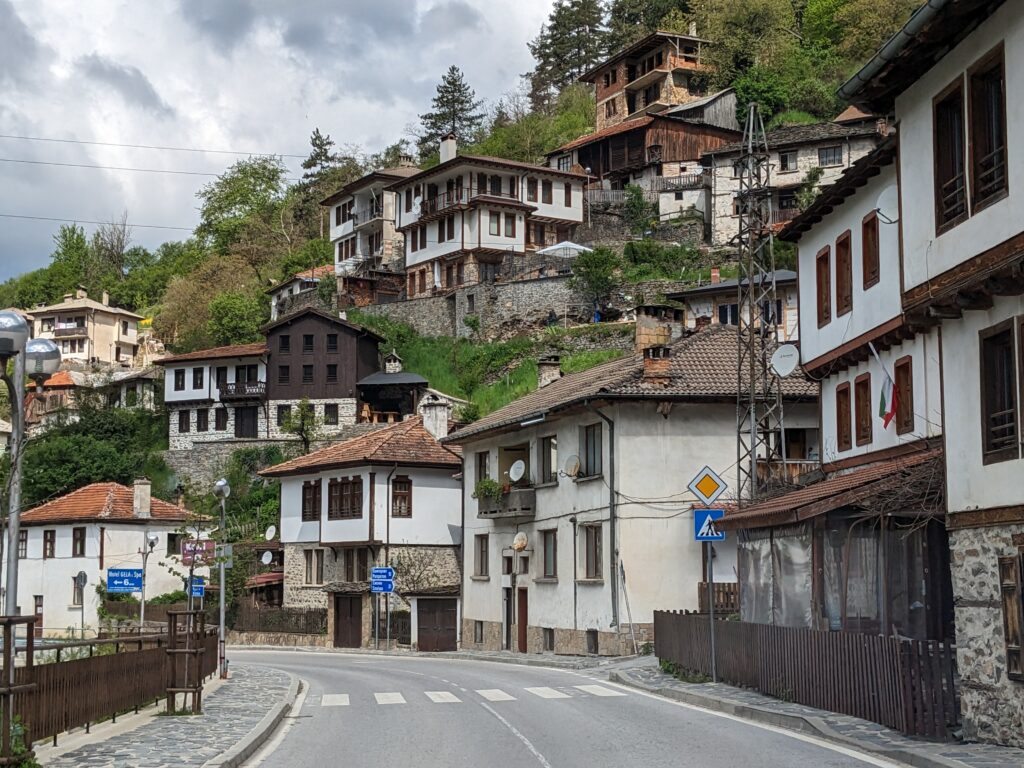 シロカラカ全景