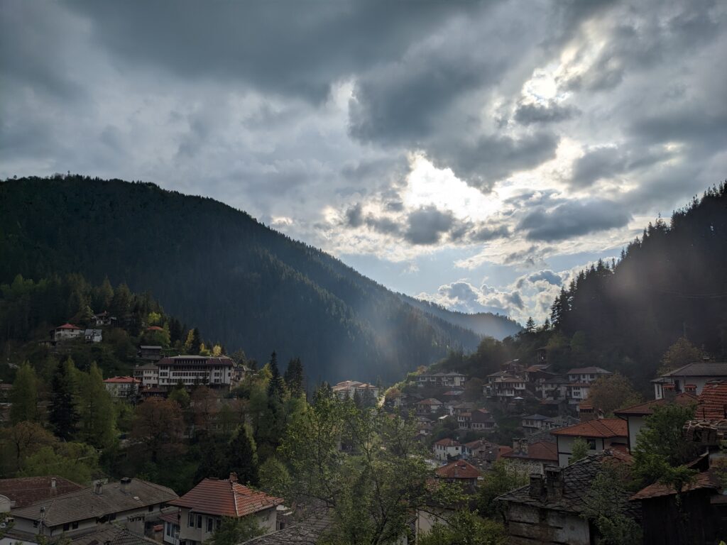 シロカラカの山の風景