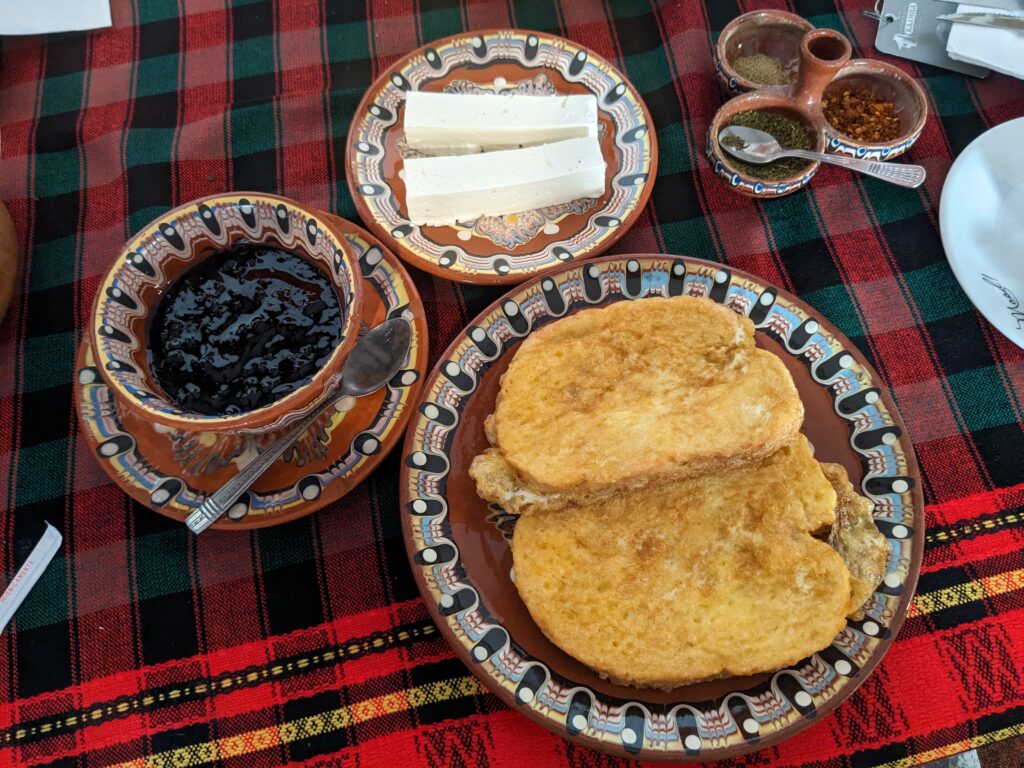 シロカラカで食べた朝食のパジェニフリーク