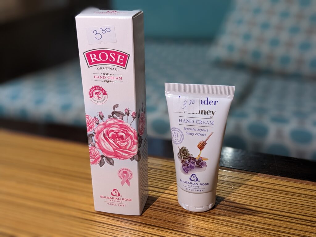 ブルガリアのローズとラベンダーのハンドクリーム