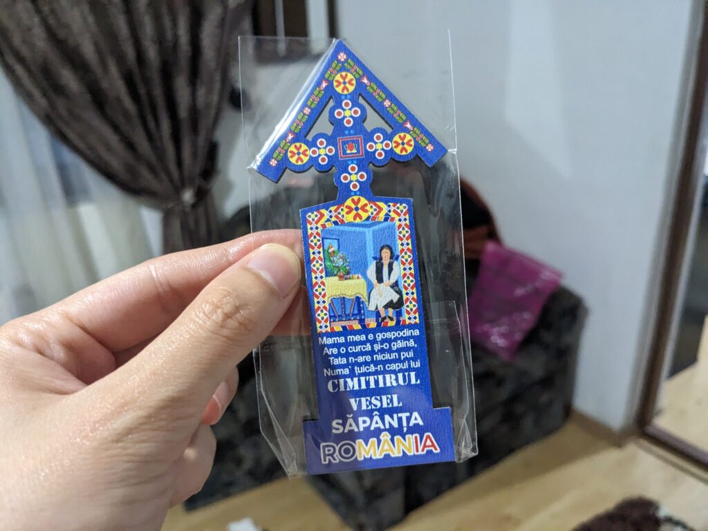 サプンツァの陽気な墓で買ったお土産