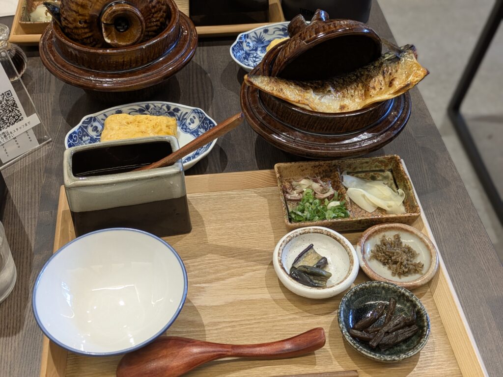 蓼科山鯖のひつまぶし定食
