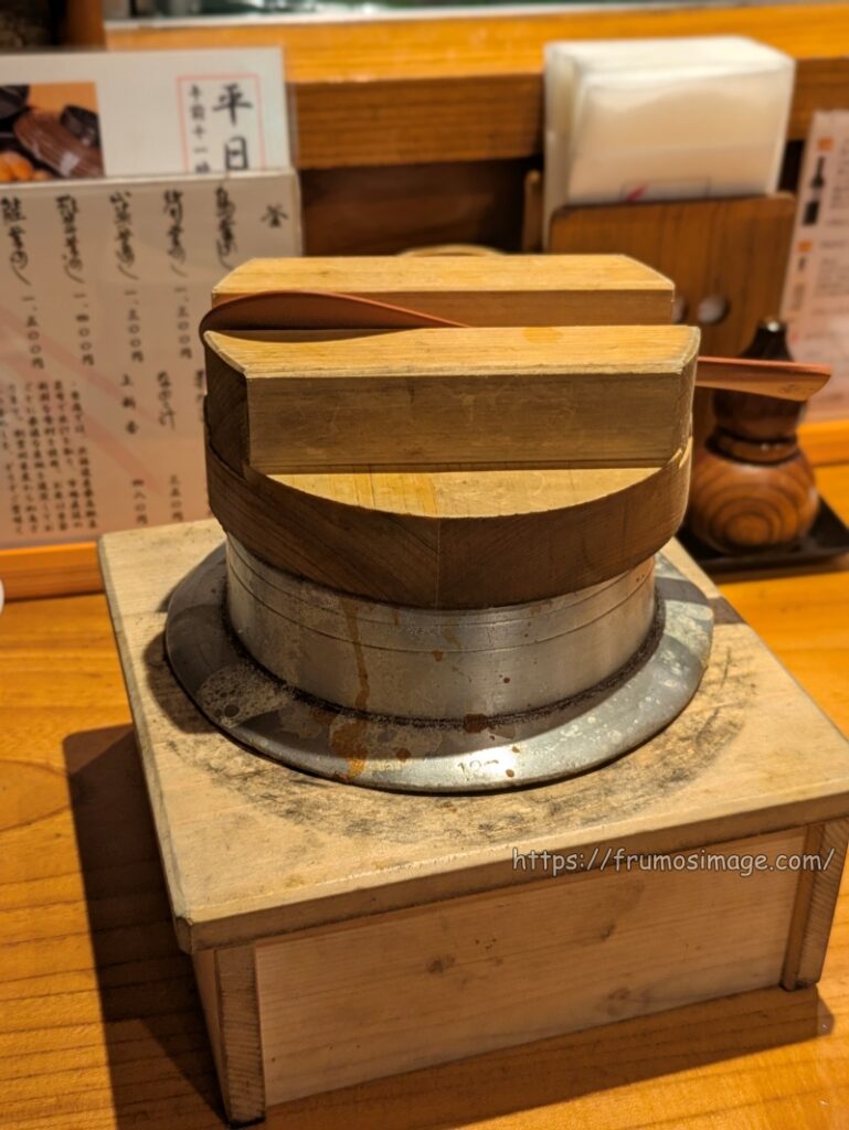 鳥ぎん本店銀座釜めし蓋つき
