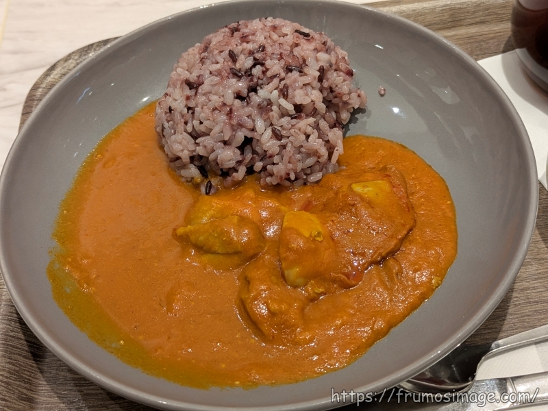 マザーリーフバターチキンカレー
