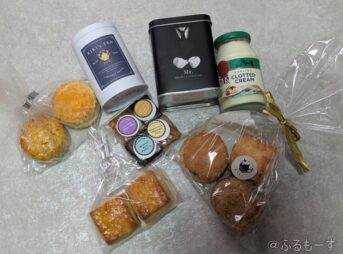 英国展で購入したスコーンと紅茶