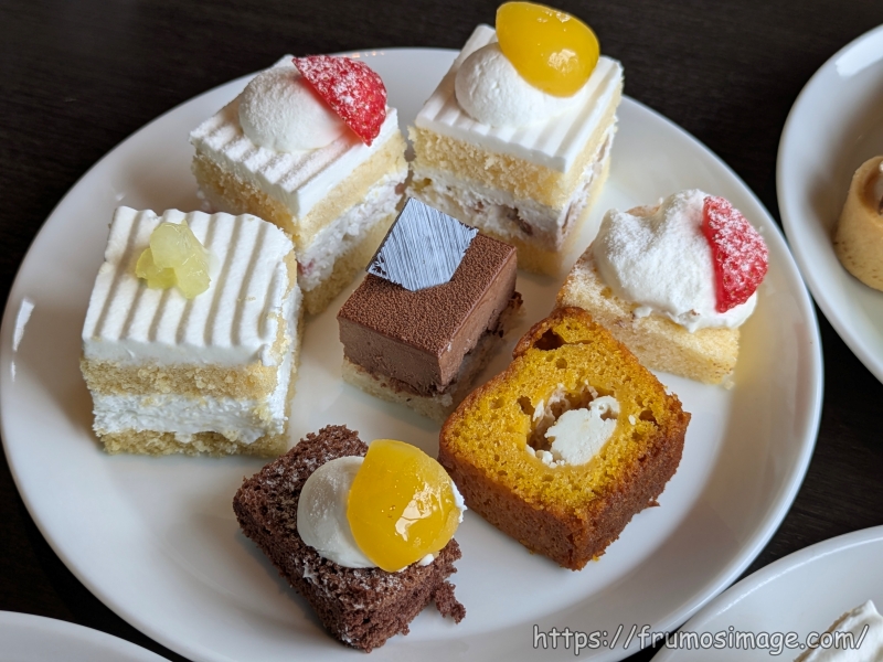 ホテルニューオータニビュッフェスーパーショートケーキ